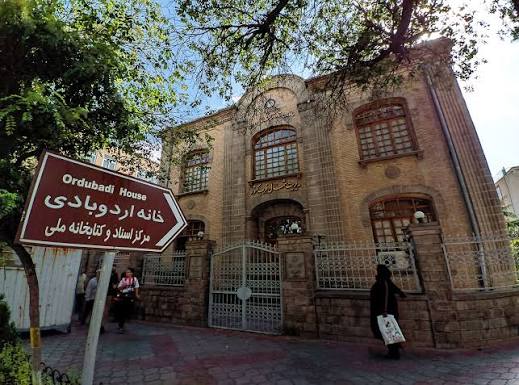 وقتی هویت در پستوی تاریخ آذربایجان روایت می‌ شود