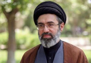 پیام تسلیت رهبر انقلاب به مناسبت درگذشت مادر شهیدان مظفر