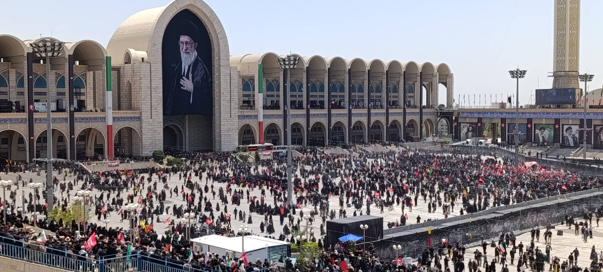 خون بر شمشیر پیروز شد؛ ایران، سرافرازتر از همیشه به میدان آمد