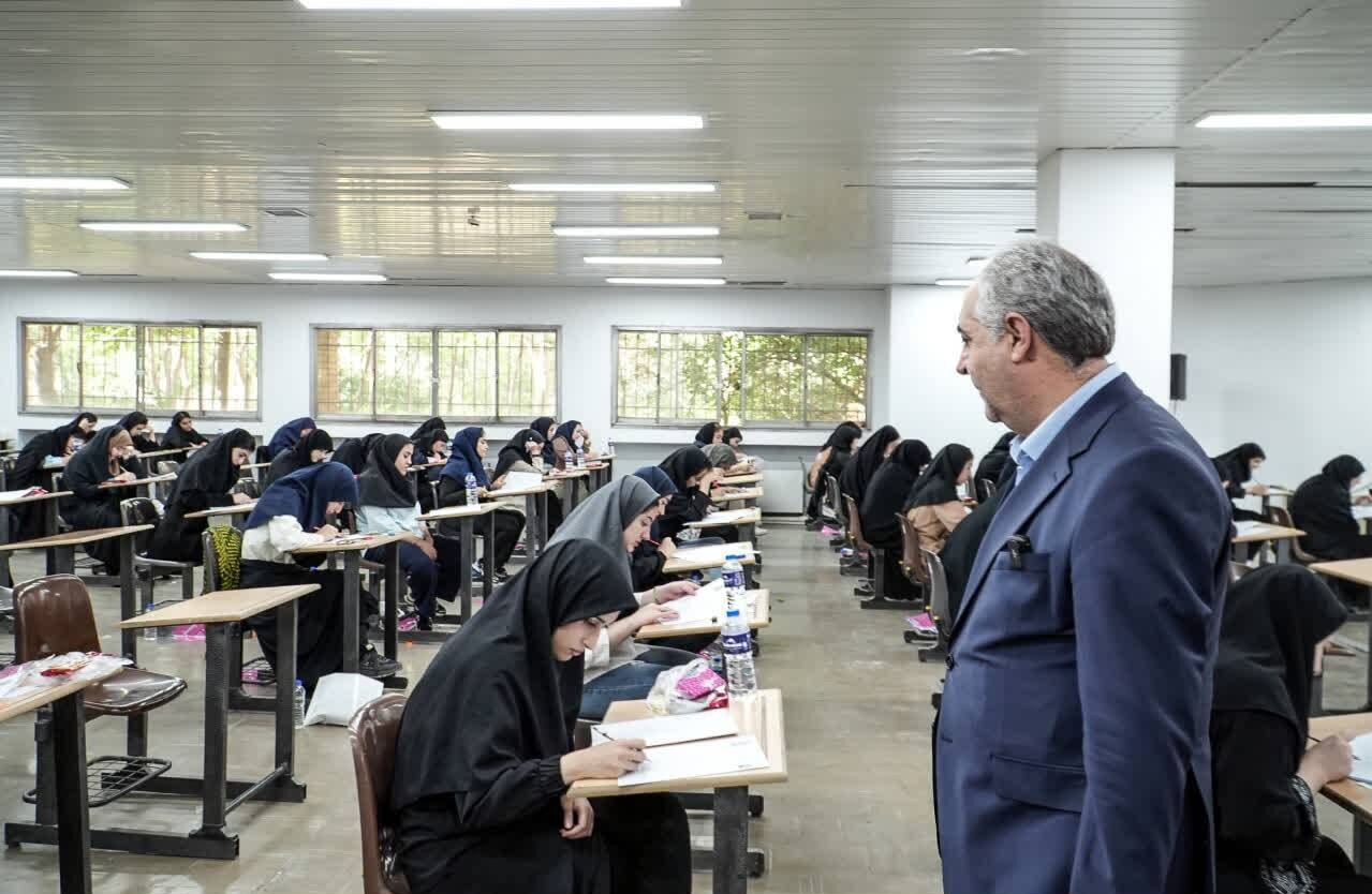 استاندار آذربایجان شرقی به خانواده‌های کنکوری: فرزندان‌تان را با هیچ‌کس قیاس نکنید